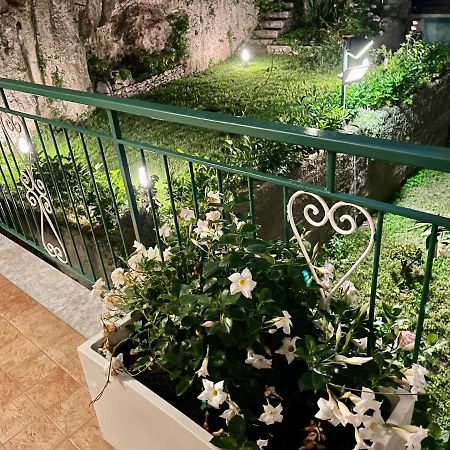 Minori Palace De Luxe Apartment Екстер'єр фото